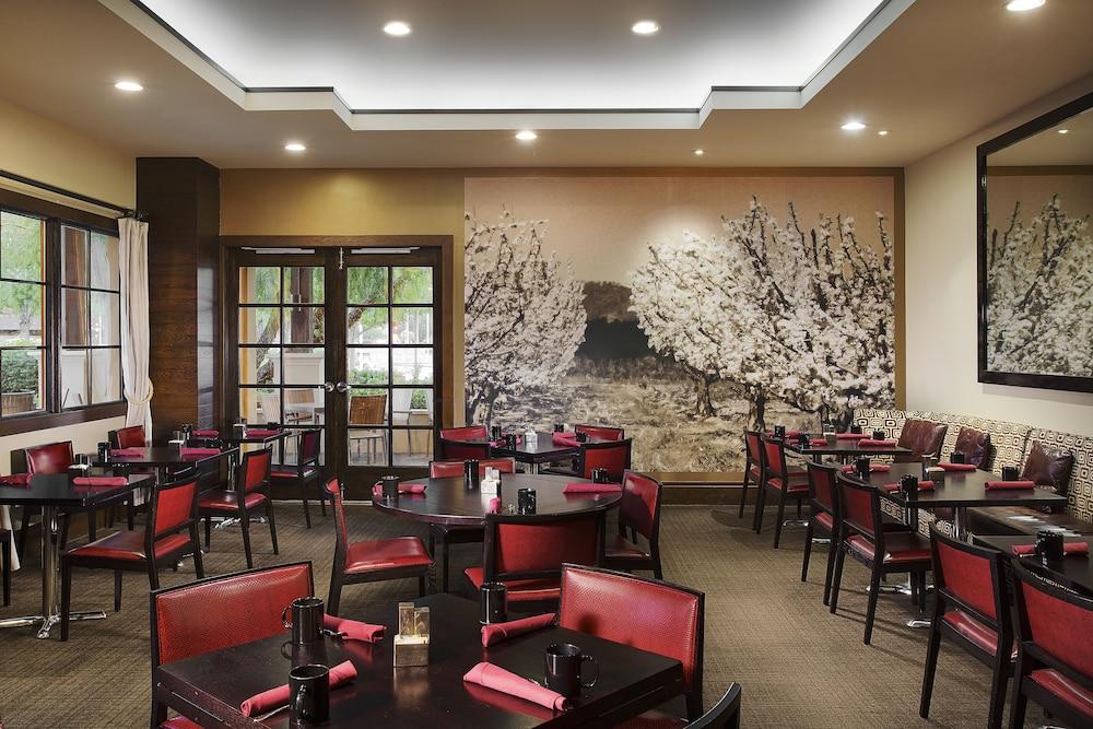 Juniper Hotel Cupertino, Curio Collection By Hilton Kültér fotó