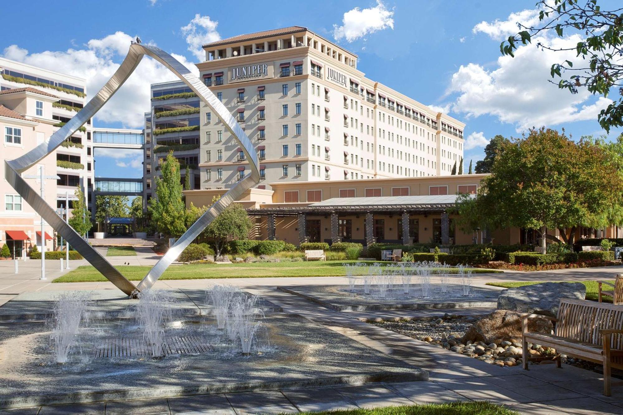 Juniper Hotel Cupertino, Curio Collection By Hilton Kültér fotó